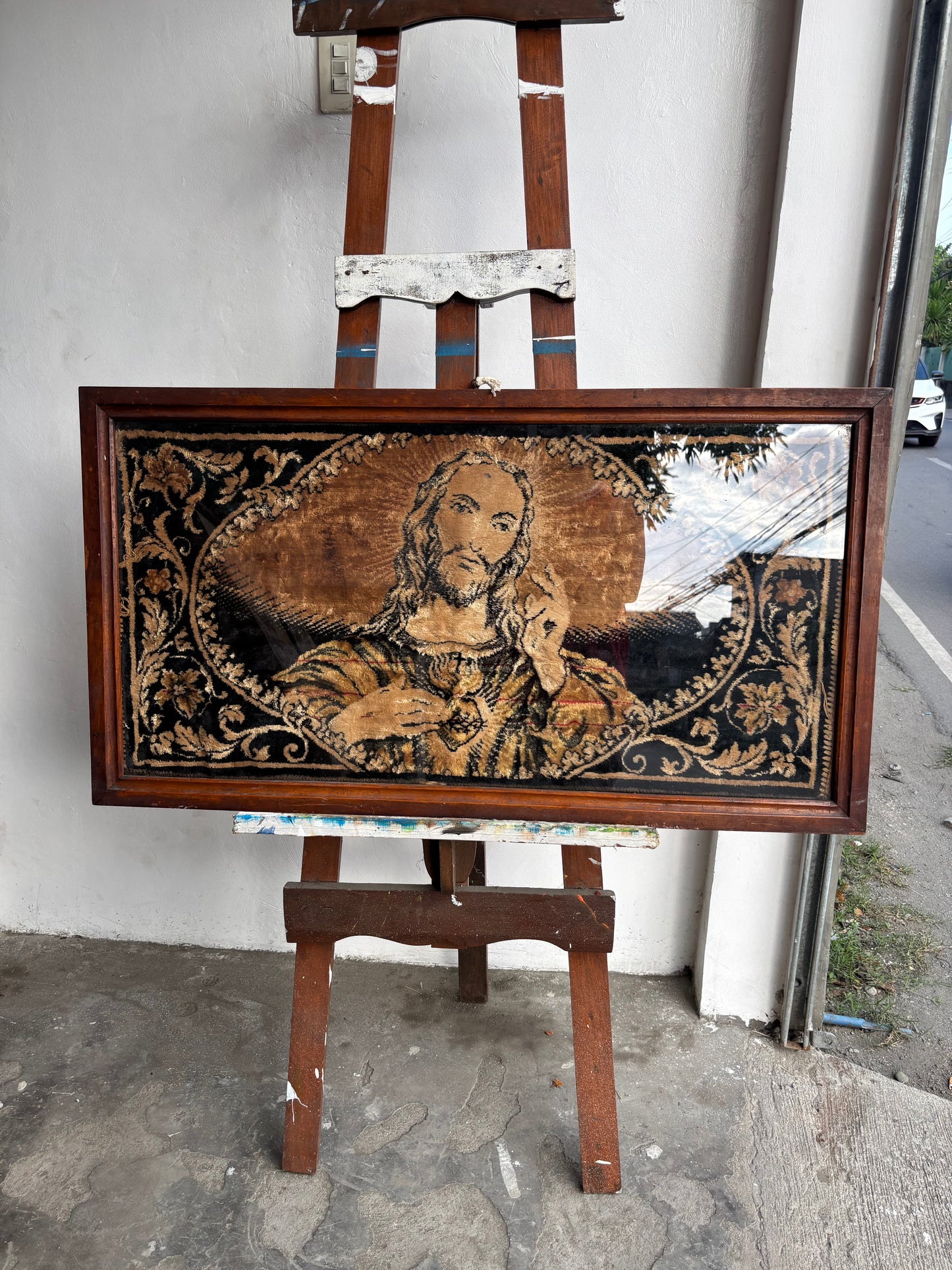 COD for Metro Manila & near by Provinces , Old Christ the King Carpet wall display narra wood frame